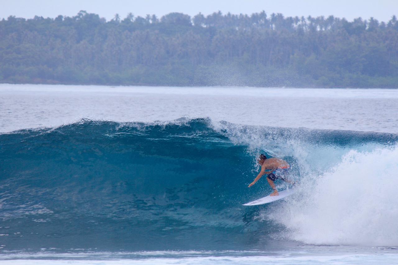 Baturundung Surf Resort Naibos Exterior foto